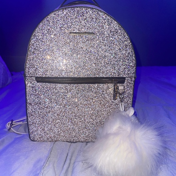 Backpack 🎒/ Purse - Picture 1 of 5